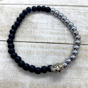 Skull stretch bracelet